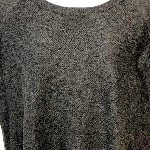 The Limited Dark Grey Scoop Neck Tunic Sweater Women’s XXL High Low Hem - Picture 3 of 12